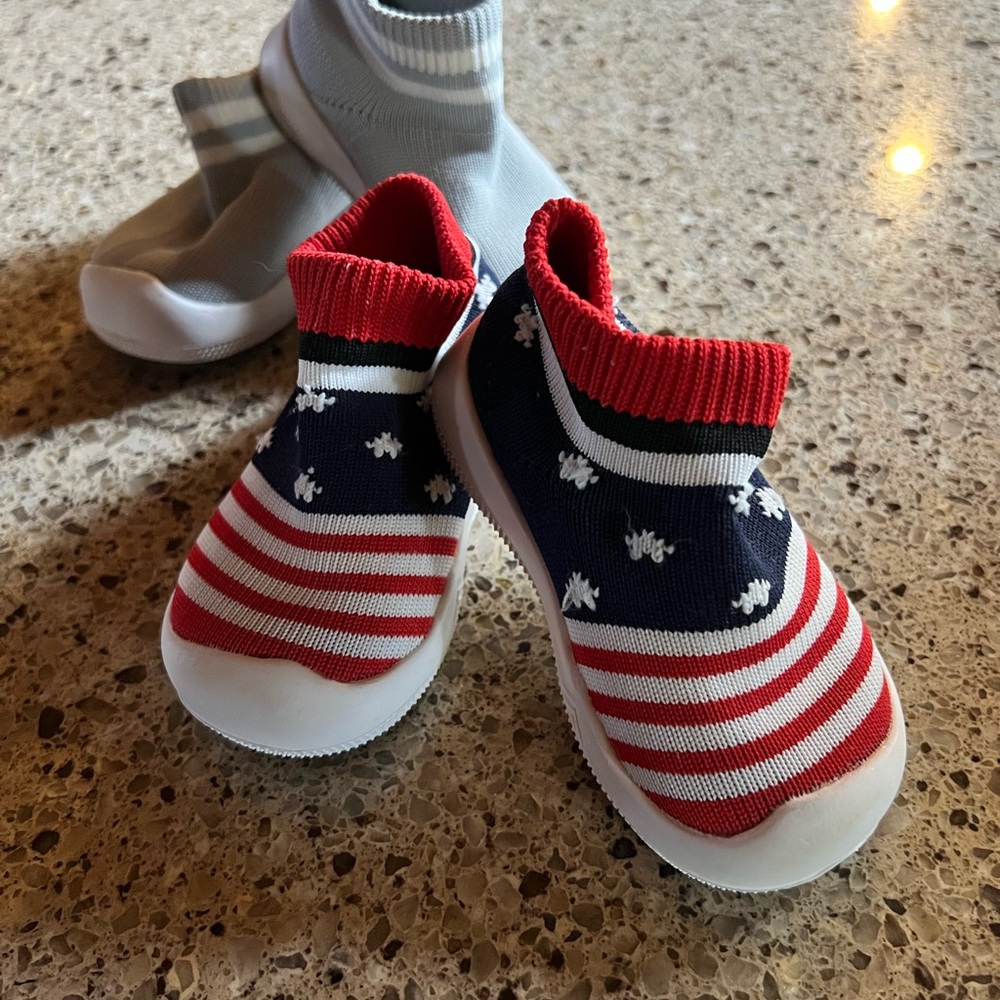 Baby Shoes & Socks 2 pair